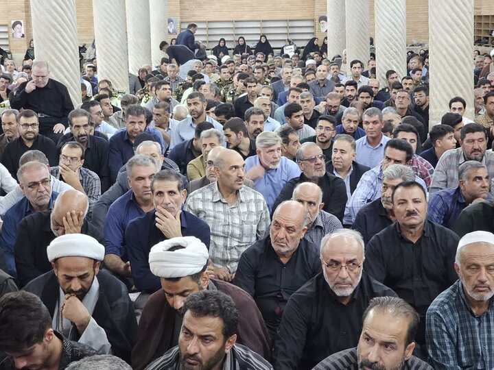 نماینده ولی‌فقیه در کردستان: عزت ملت ایران در مقاومت و ایستادگی است
