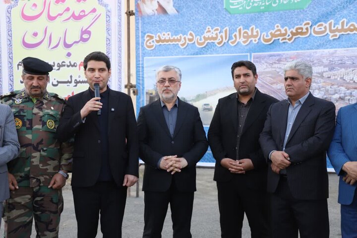 آغاز تعریض بلوار ارتش سنندج؛ گره یکی از مطالبات چندساله ترافیکی شهر باز می‌شود
