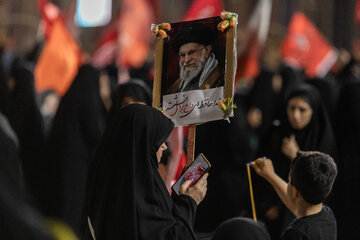 دومین شب بزرگداشت رهبر شهید انقلاب اسلامی - حرم مطهر رضوی
