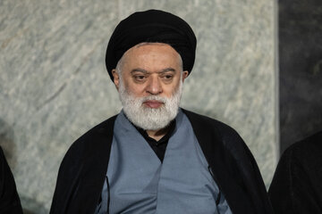 آیت‌الله مصطفی خامنه‌ای، فرزند رهبر شهید انقلاب در دومین شب بزرگداشت رهبر شهید انقلاب اسلامی - حرم مطهر رضوی