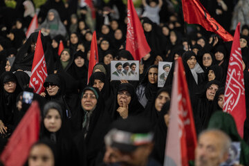 دومین شب بزرگداشت رهبر شهید انقلاب اسلامی - حرم مطهر رضوی