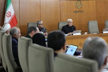 تصویب حمایت از کسب و کارهای آسیب‌دیده از جنگ و برخی معافیت‌های گمرکی