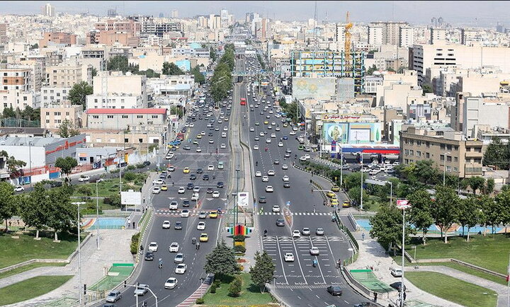 ساماندهی محور آزادی - دماوند؛ بزودی/ نصب جداکننده‌های جدید بتنی در خط ویژه خیابان آزادی