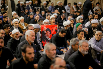 بزرگداشت رهبر شهید انقلاب در حرم حضرت معصومه (س)