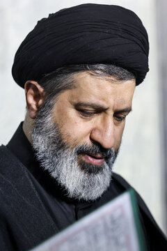 حجت‌الاسلام مسعود خامنه‌ای، فرزند رهبر شهید انقلاب در سومین شب بزرگداشت رهبر شهید انقلاب اسلامی - حرم مطهر رضوی