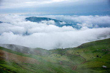 سوباتان بهشت مه آلود ایران