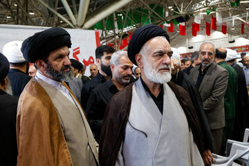آیت‌الله ابوالحسن مهدوی، امام جمعه موقت اصفهان و از اعضای خبرگان رهبری