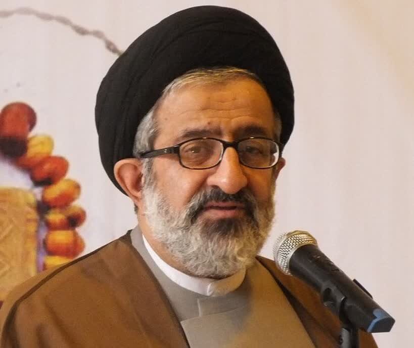 Seminary and university professor: The leader transformed global power structure by presenting a new discourse
