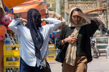 گرمای تابستان، جنگ و زندگی - اهواز
