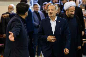 علیرضا کاظمی، وزیر آموزش و پرورش در آیین بزرگداشت رهبر شهید انقلاب