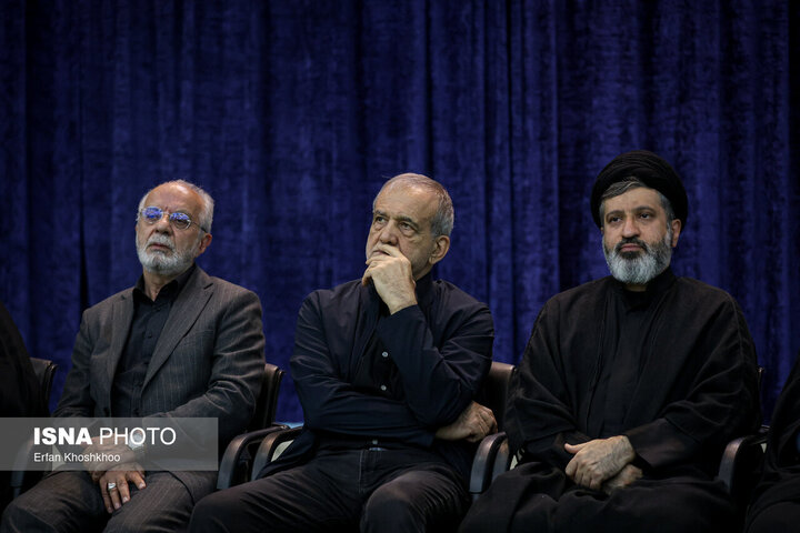 حضور رئیس‌جمهوری در مراسم بزرگداشت رهبر شهید انقلاب