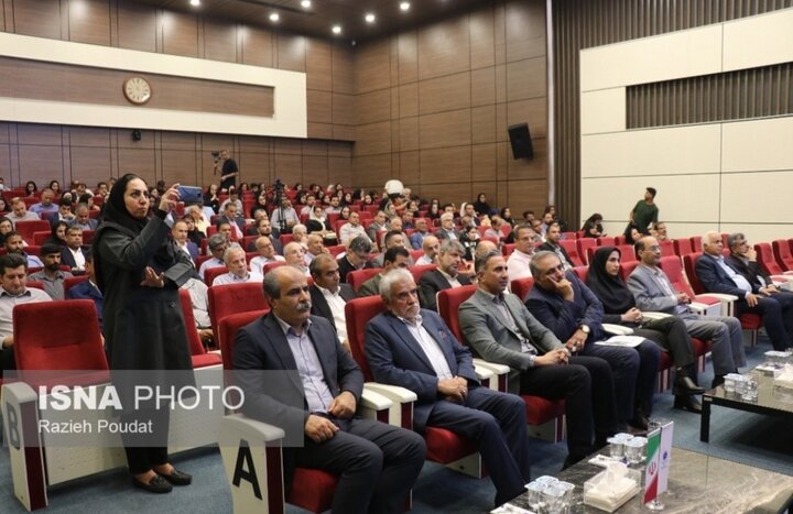 نقشآفرینی اتاق بازرگانی هرمزگان در مدیریت بحرانها و توسعه استان