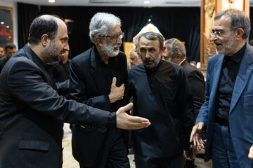دکتر علی منتظری، رئیس جهاددانشگاهی و غلامعلی حداد عادل در مراسم سالروز بازدید تاریخی رهبر شهید انقلاب اسلامی از پژوهشگاه رویان