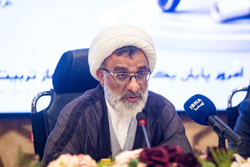 دبیر شورای عالی انقلاب فرهنگی: اصفهان می‌تواند نخستین شهر فناوری‌های نرم کشور باشد