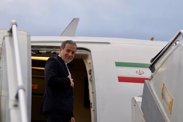 بازگشت وزیر امور خارجه به تهران