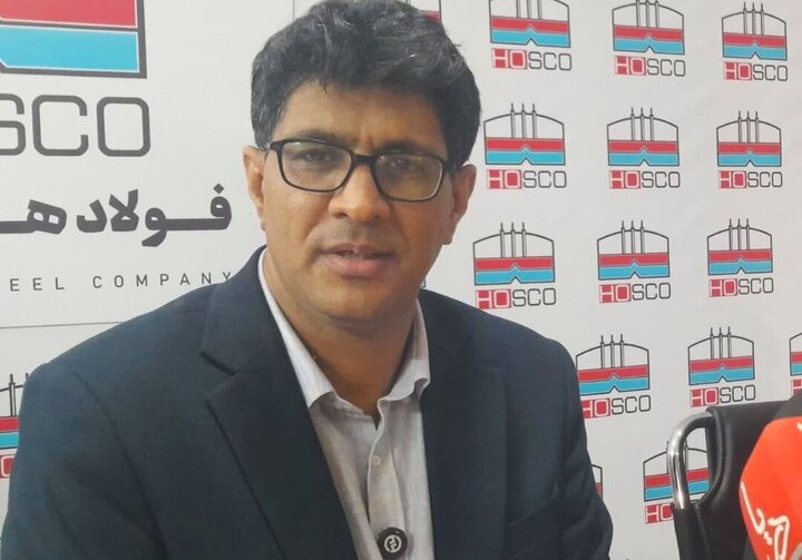 سرمربی فولاد هرمزگان: با تکیه بر ظرفیتهای بومی از قهرمانیمان دفاع میکنیم