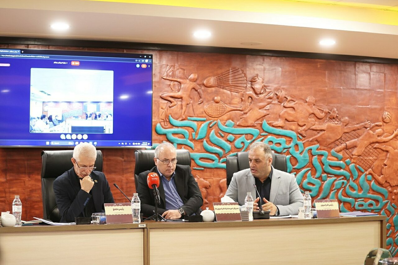 بودجه ۴۴۰ میلیاردی برای وزنهبرداری؛ انوشیروانی: برخی فدراسیونها نباید بودجه بگیرند