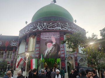 مراسم بزرگداشت شهادت رهبر انقلاب اسلامی در امامزاده علی‌اکبر (ع) چیذر تهران برگزار شد 