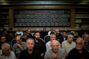مراسم بزرگداشت رهبر شهید انقلاب و خانواده ایشان - حسینیه ۲ جماران