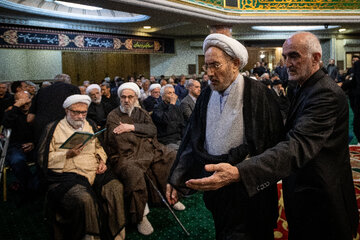 مراسم بزرگداشت رهبر شهید انقلاب و خانواده ایشان - حسینیه ۲ جماران