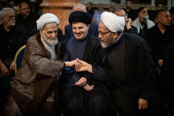 مراسم بزرگداشت رهبر شهید انقلاب و خانواده ایشان - حسینیه ۲ جماران