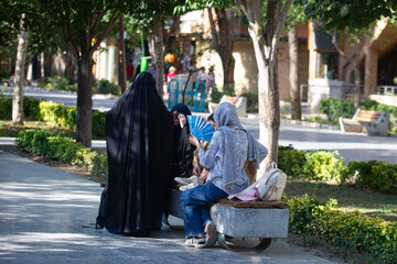 اصفهان در مدار ۴۷ درجه