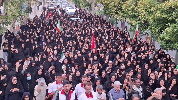 تشییع پیکر سرباز شهید «ملایی» در میان اشک‌های بی‌قرار و دستان مهربان مردم عنبرآباد&nbsp;