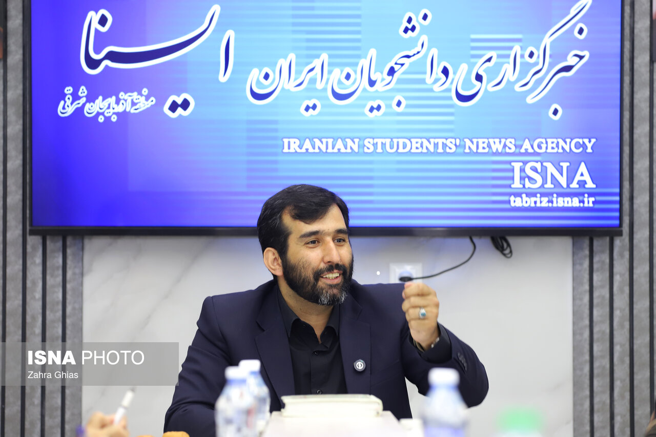 East Azerbaijan Post on the path to smartization; increase in e-commerce through post since the start of the war
