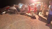 تصادف مرگبار پژو ۴۰۵ با کامیون در خراسان جنوبی/ ۳ عضو یک خانواده در دم جان باختند