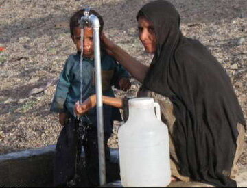 اجرای طرح جامع آبرسانی به ۱۰۳ روستای خاش/۶۵ روستا تا پایان سال به شبکه آب متصل می‌شوند