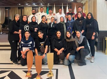 ۳ جام لیگ برتر قایقرانی به بوشهر رسید