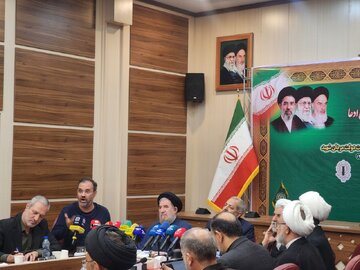 معاون شورای هماهنگی تبلیغات اسلامی: دشمن از رفتار دولتمردان ما عصبانی است