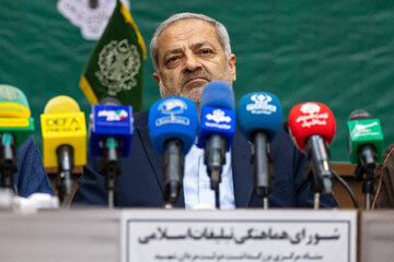 علیرضا کاظمی، وزیر آموزش و پرورش در نخستین جلسه ستاد مرکزی بزرگداشت دولتمردان شهید