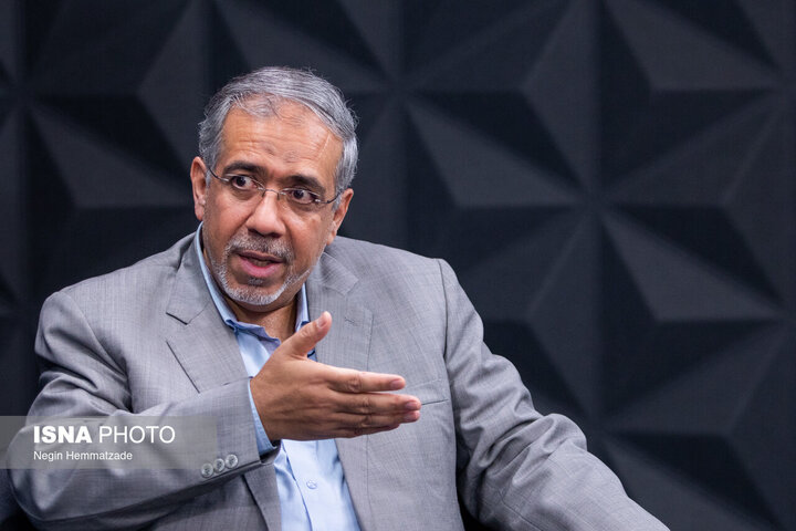 محمدنیا: نباید جایگزینی برای تنگه هرمز ایجاد شود