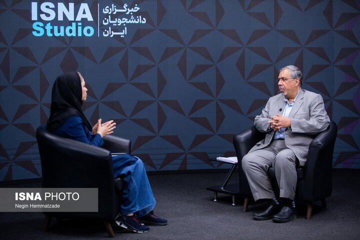 محمدنیا: نباید جایگزینی برای تنگه هرمز ایجاد شود