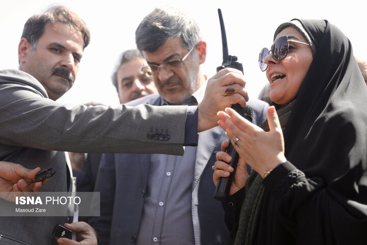 آغاز عملیات اجرایی نخستین آزادراه استان یزد با حضور وزیر راه و شهرسازی