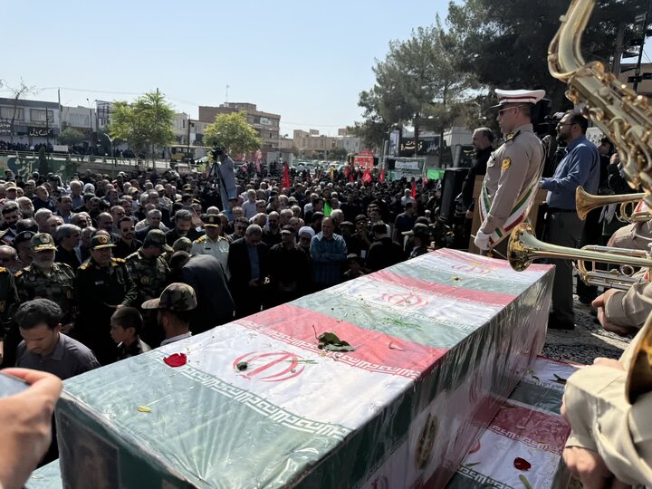 رفسنجان در سوگ سروقامتان وطن