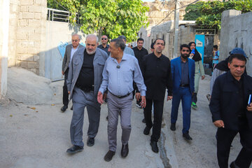 بازدید معاون اجرایی رییس جمهور و وزیر نیرو از اماکن آسیب دیده هرمزگان