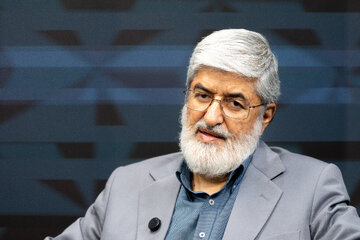 ویدیو/واکنش علی مطهری به شایعه استعفای پزشکیان