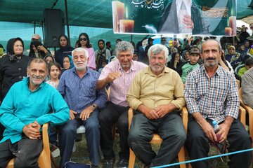 مسابقات کشتی سنتی لوچو در روستای کوهستانی امامزاده حسن- سوادکوه