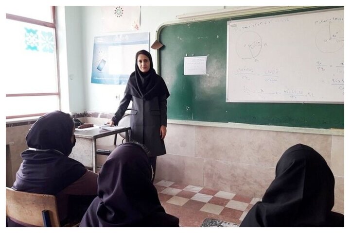 پذیرش دانشجومعلمان یک ماه جلو افتاد
