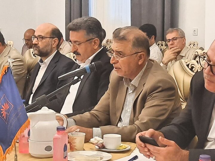 مجموعه «راه ستوده» در پنجاه‌وسومین نشست ملی «۱۰۰ کتاب ماندگار قرن» رونمایی شد