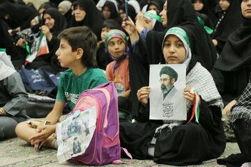 یاد بود شهدای  میناب در همدان