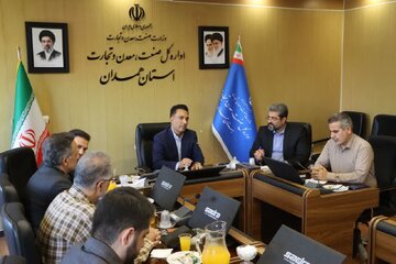 استفاده از مزیت مرزهای غربی و رایزنان تجاری برای رونق صادرات همدان