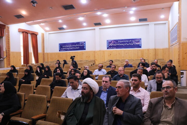 رهبر شهید، الگوی کامل عشق به خدا و عمل برای خدا بود
