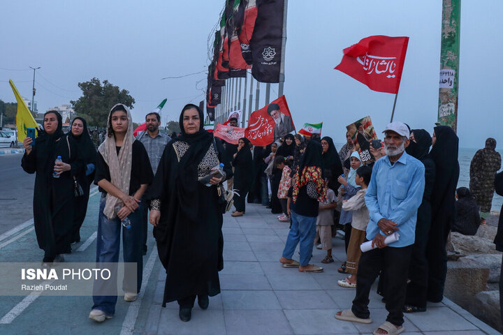 نبض همبستگی در ساحل خلیجفارس/ زنجیره ۵ کیلومتری جانفدایان ایران