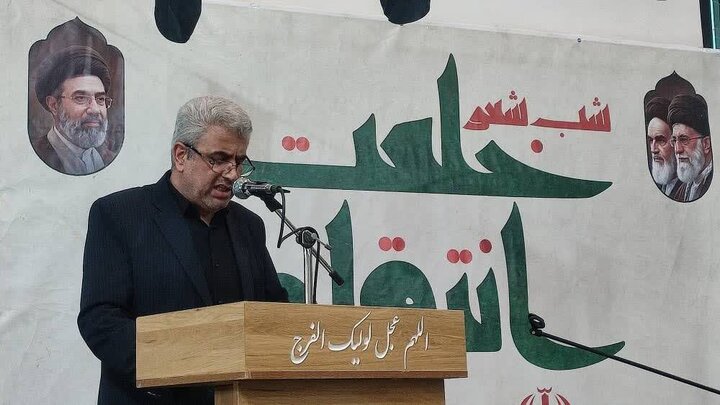 حفظ میدان، وحدت ملی و تبعیت از ولایت رمز عبور از شرایط خطیر کشور است