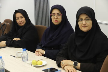 بازدید معاون استاندار آذربایجان شرقی از مراکز جهاددانشگاهی استان