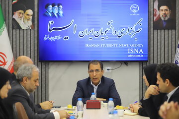 تقی کرمی، معاون توسعه مدیریت و منابع استانداری آذربایجان شرقی در بازدید از مراکز جهاددانشگاهی استان آذربایجان شرقی