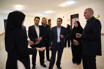 بازدید معاون استاندار آذربایجان شرقی از مراکز جهاددانشگاهی استان